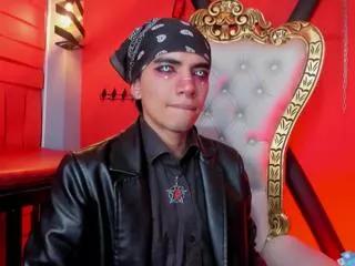 darko_davis on Flirt4Free 