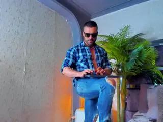dennis_cox on Flirt4Free 