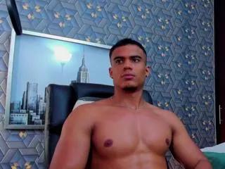 dominic_salazar on Flirt4Free 