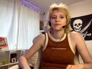 edyth_deary on Flirt4Free 