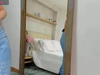 emily_beumont on Flirt4Free 