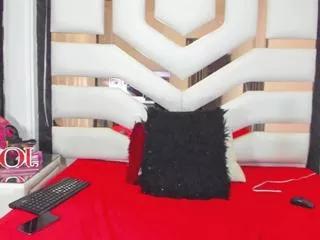 emma_royy on Flirt4Free 