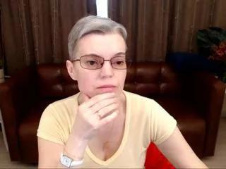 erikaa_cutie on Flirt4Free 