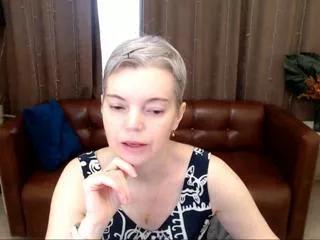 erikaa_cutie on Flirt4Free 