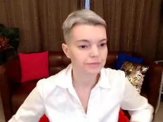 erikaa_cutie on Flirt4Free 