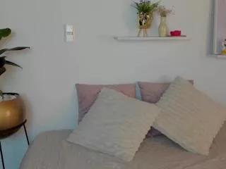 hanah_evans on Flirt4Free 