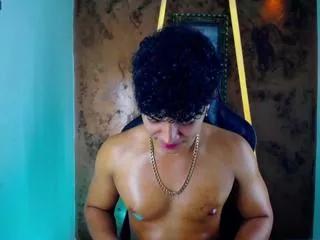 james_curly on Flirt4Free 