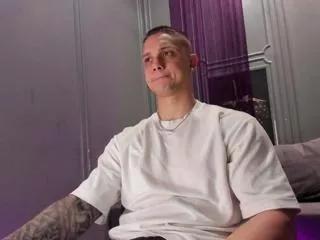 johnny_lovee on Flirt4Free 