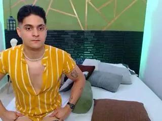jordan_velez_rooney_saenz on Flirt4Free 