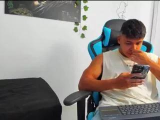 kevin_bray on Flirt4Free 