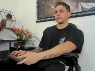 liam_walker on Flirt4Free 