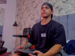 liam_walker on Flirt4Free 