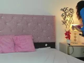 lili_loren on Flirt4Free 