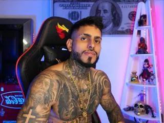 logan_hugh on Flirt4Free 