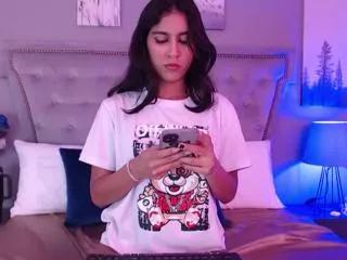 luciana_roa on Flirt4Free 