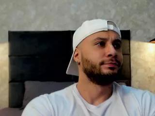 luke_siner on Flirt4Free 