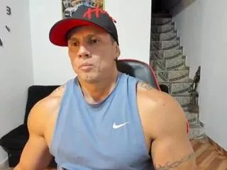 Offline mac_moody on Flirt4Free