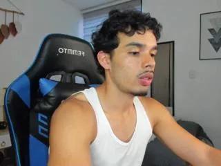 mateo_leone on Flirt4Free 
