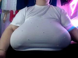 maya_bellee on Flirt4Free 