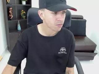 miick_johnson on Flirt4Free 