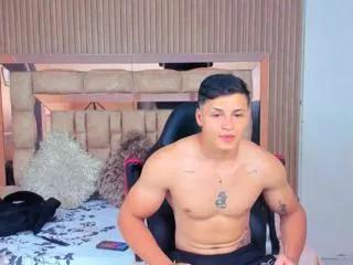 mike_otz on Flirt4Free 
