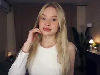 moire_beese on Flirt4Free 