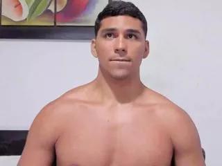 noah_lahm on Flirt4Free 