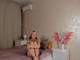 ottilie_gapp on Flirt4Free 
