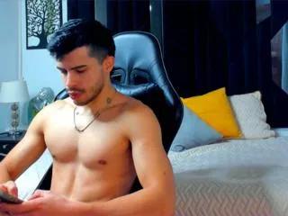 paul_greco on Flirt4Free 