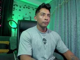 ryann_jones on Flirt4Free 