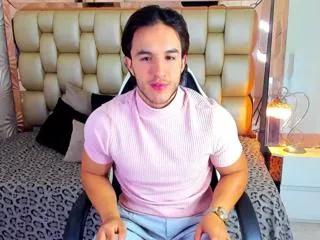 santi_thunder on Flirt4Free 