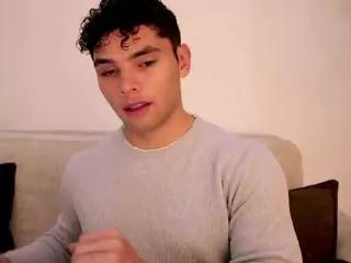 thiago_leonn on Flirt4Free 