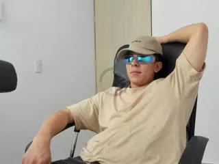 tony_hoffa on Flirt4Free 