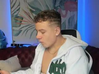 zeke_carter on Flirt4Free 