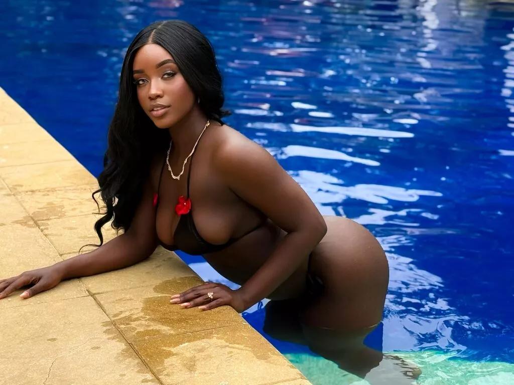 AmmyPierce on LiveJasmin 