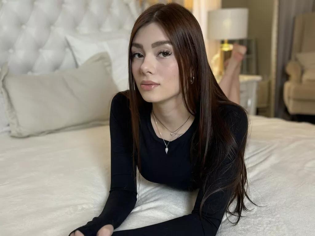 ArianaMell on LiveJasmin 