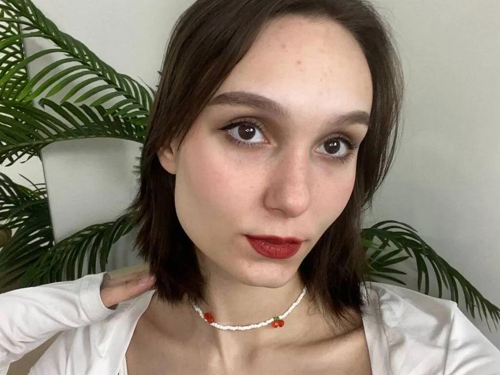 CwenFurnish on LiveJasmin