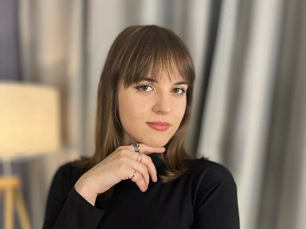 CwenGeorge on LiveJasmin 