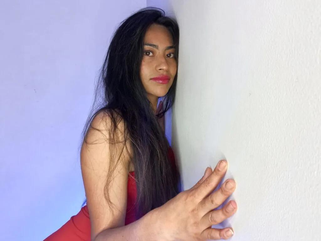 EmyliMitchel on LiveJasmin