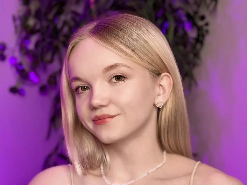 KateCherwood on LiveJasmin 