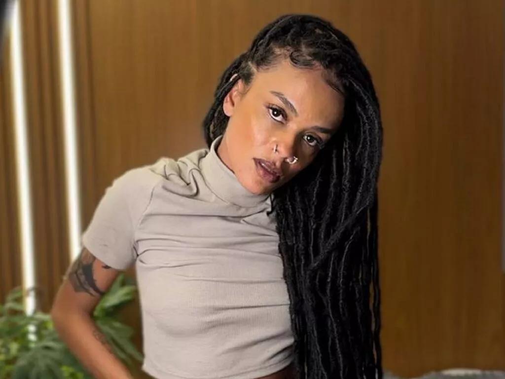 LeahLoo on LiveJasmin 