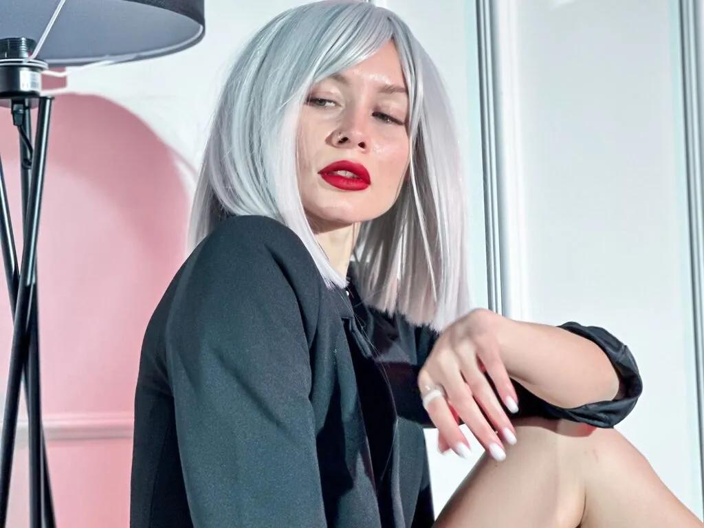 OliviaMoli on LiveJasmin