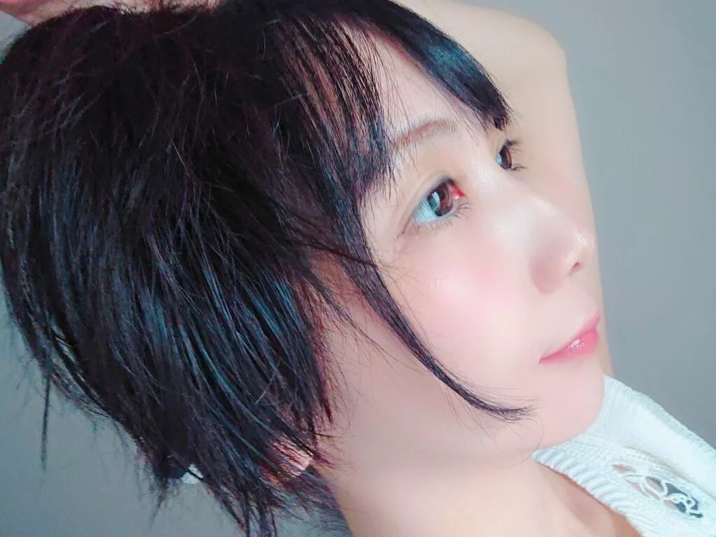 ScarletMiru on LiveJasmin