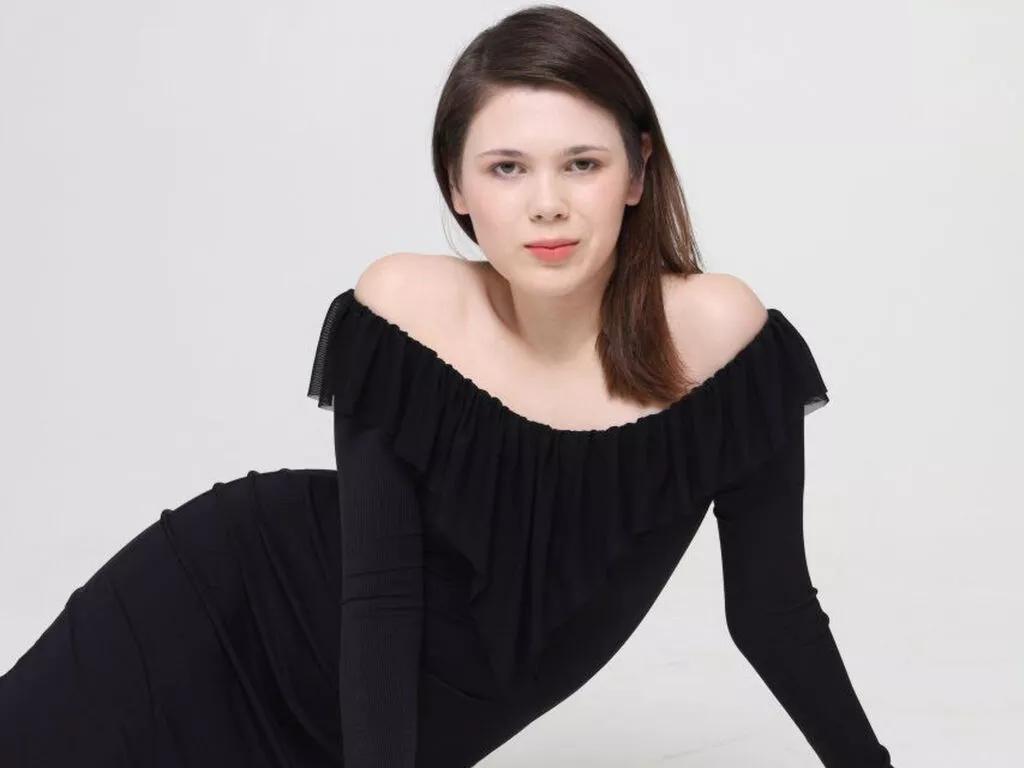 TheaGossett on LiveJasmin