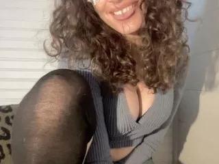 BellaLouiseXo on Streamate 