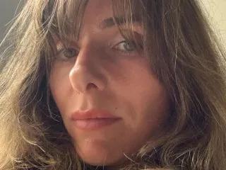 EllaLunaaa on Streamate 