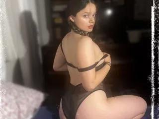 EmmaBunnyXO on Streamate 