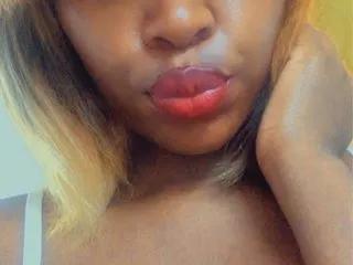 Joliejuiicy94 on Streamate