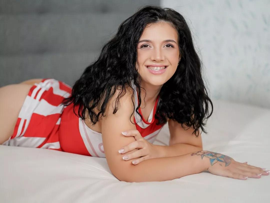 KRYYSTALx on Streamate 