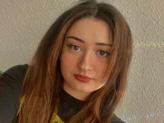 MaddyMartinez on Streamate 